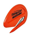 Orange TinnyCut skæreværktøj, kompakt og bærbar, med skarp klinge og halvcirkelformet design.